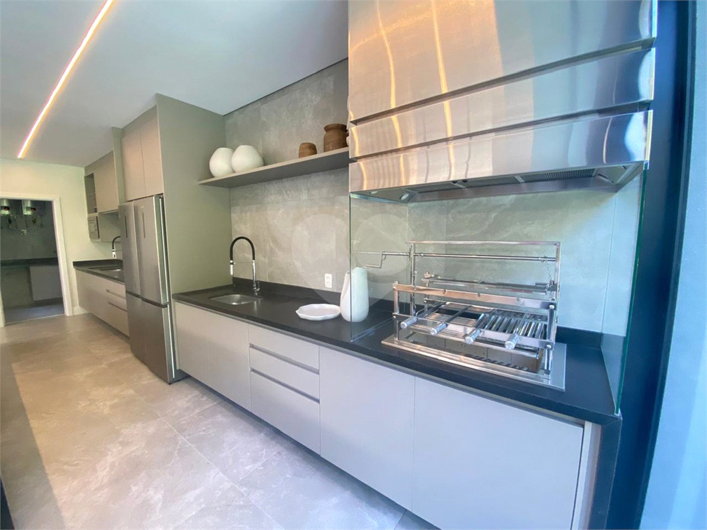 Duplex à venda com 6 suítes em Riviera, Bertioga, SP