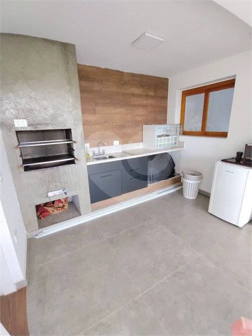 Casa à venda ou para alugar com 3 quartos, sendo 1 suíte, no condomínio Alpes da Cantareira, Mairiporã - SP