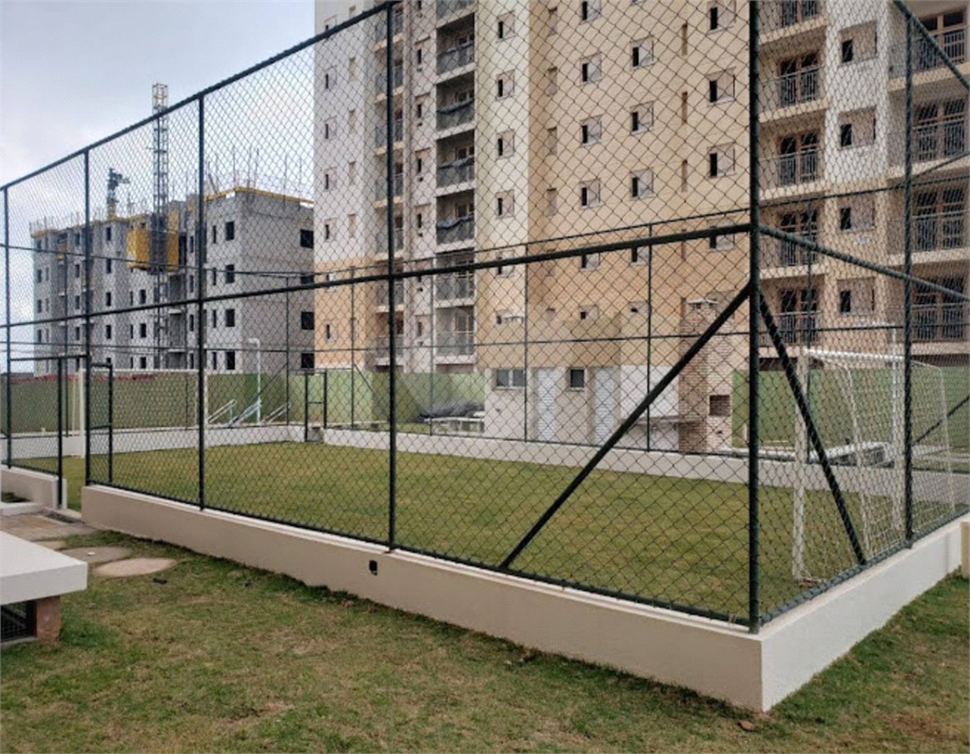 Apartamento à venda com 2 quartos em Parque Imperial, Ferraz de Vasconcelos, SP