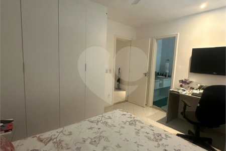 Casa à venda com 4 quartos, sendo 3 suítes, no condomínio Jardins de Florença, Rio de Janeiro - RJ