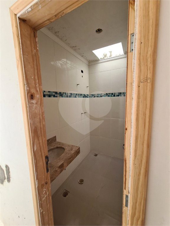 Sobrado à venda com 3 quartos, sendo 1 suíte, em Vila Gomes, São Paulo, SP