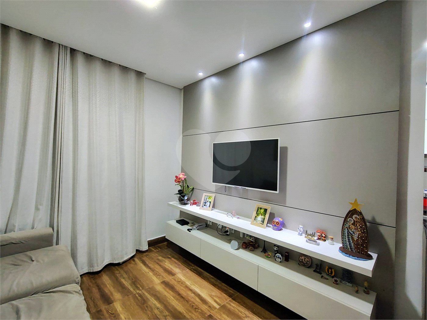 Apartamento à venda com 2 quartos, sendo 1 suíte, em Jardim Eldorado, Vinhedo, SP