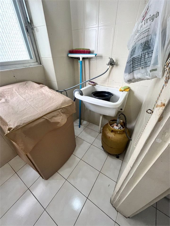 Apartamento Residencial à venda, Barra Funda, Guarujá - AP0416.
