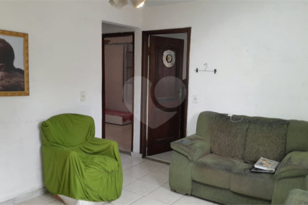 Casa à venda com 3 quartos em Santíssimo, Rio de Janeiro, RJ
