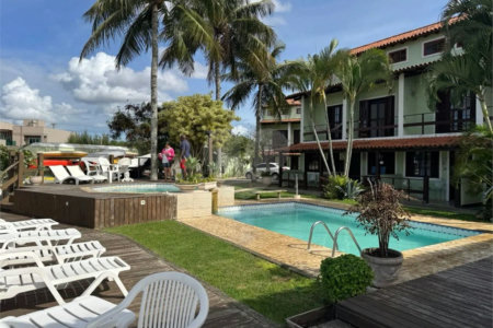 Casa à venda com 3 quartos, sendo 1 suíte, em Ogiva, Cabo Frio, RJ