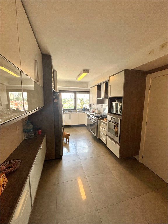 Apartamento à venda com 3 suítes em Granja Julieta, São Paulo, SP