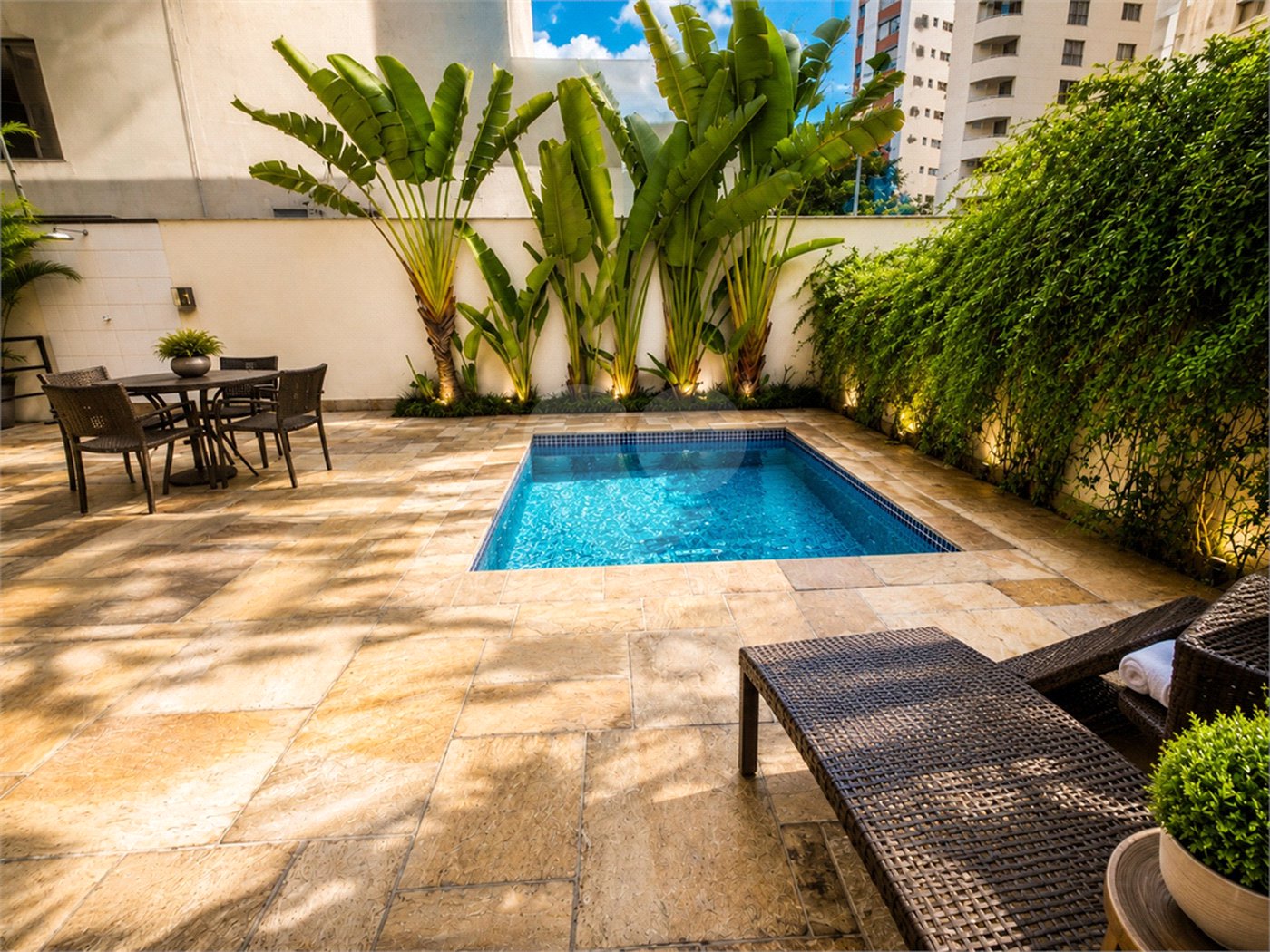 Apartamento à venda com 4 quartos, sendo 3 suítes, em Perdizes, São Paulo, SP