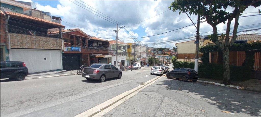 Sobrado à venda com 3 quartos, sendo 1 suíte, em Tremembé, São Paulo, SP