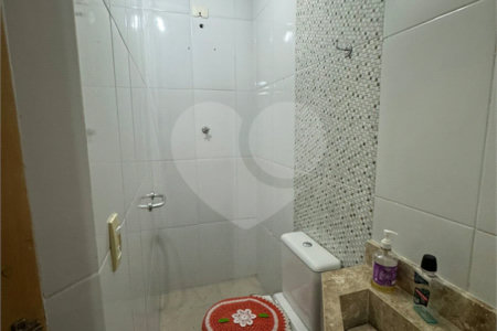 Casa à venda com 3 quartos, sendo 1 suíte,  em Jardim Imperador, Guarulhos, SP