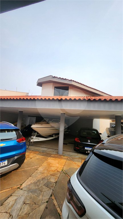 Casa à venda com 3 quartos, sendo 1 suíte, em Vila Harmonia, Araraquara, SP