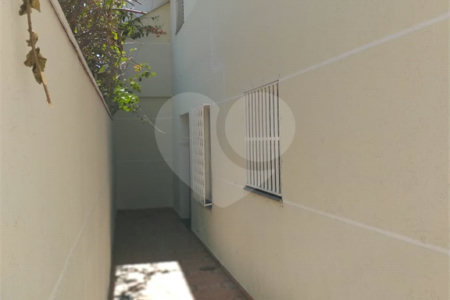 Sobrado à venda com 3 quartos, sendo 1 suíte, em Vila Mazzei, São Paulo, SP