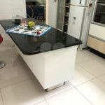Casa à venda com 3 quartos, sendo 1 suíte, no condomínio Parque Suiça, Caieiras - SP