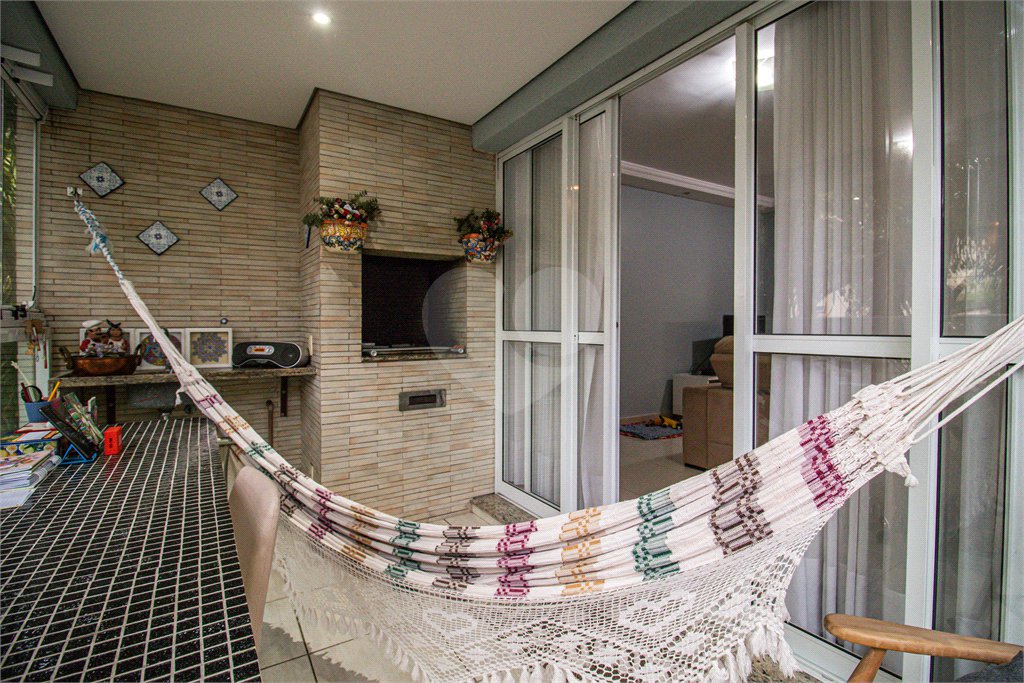 Apartamento à venda com 4 quartos, sendo 2 suítes, em Jardim Prudência, São Paulo, SP