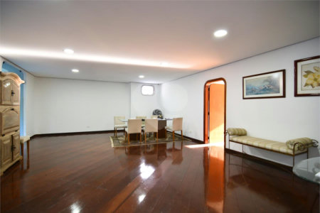 Apartamento à venda com 4 quartos, sendo 2 suítes,  em Brooklin Paulista, São Paulo, SP