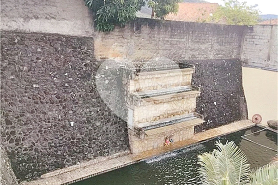 Casa à venda com 4 quartos, sendo 3 suítes, em Luiz Fagundes, Mairiporã, SP