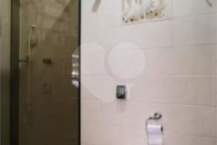 Sobrado à venda com 4 quartos, sendo 2 suítes, em Tucuruvi, São Paulo, SP