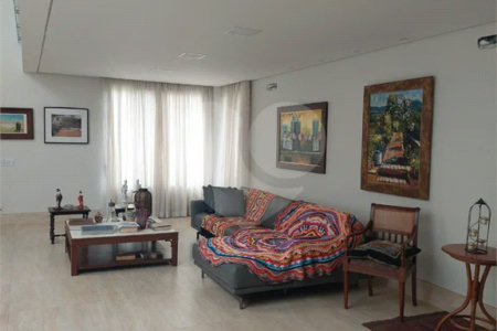 Casa à venda com 3 quartos, sendo 2 suítes, no condomínio Ibiaram 1, Itupeva - SP