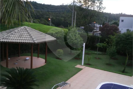 Casa à venda com 3 suítes no condomínio Residencial dos Lagos, Itupeva - SP