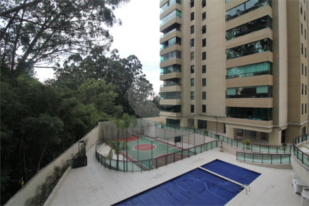 Apartamento à venda com 4 quartos, sendo 2 suítes, em Morumbi, São Paulo, SP