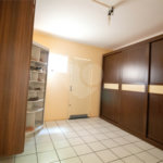 Casa à venda com 3 quartos, sendo 1 suíte, em Jardim São José, São Roque, SP