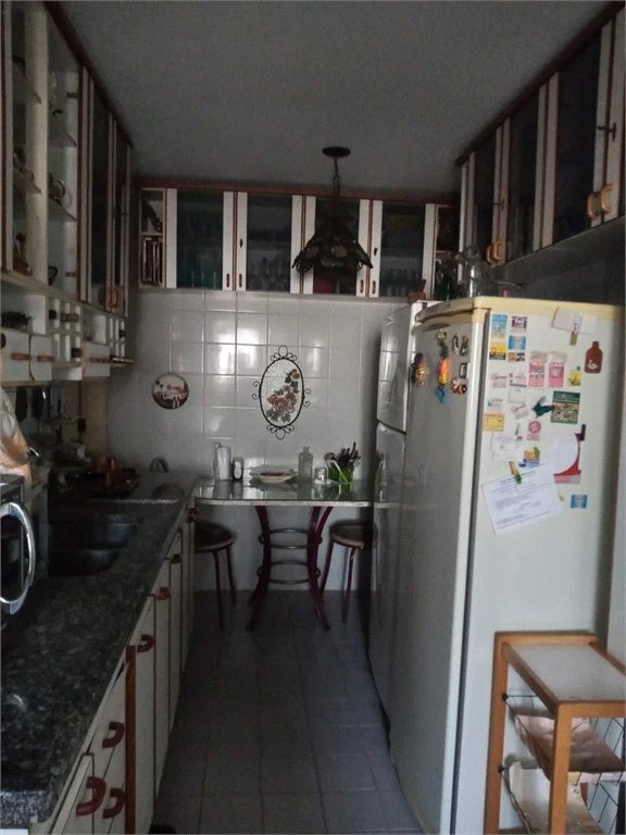 Apartamento à venda com 3 suítes em Vila Suzana, São Paulo, SP