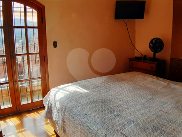 Sobrado à venda com 3 quartos, sendo 1 suíte, em Jardim Virginia Bianca, São Paulo, SP