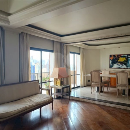 Apartamento à venda com 3 suítes em Vila Suzana, São Paulo, SP