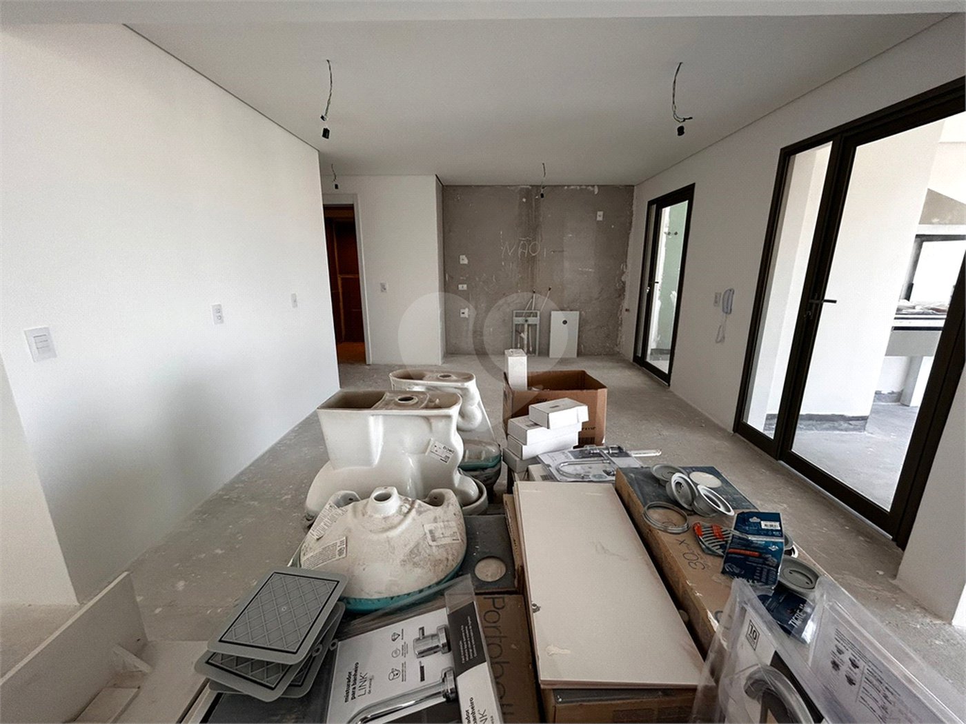 Apartamento à venda com 4 quartos, sendo 2 suítes,  em Vila Clementino, São Paulo, SP