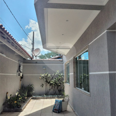 Casa à venda com 2 suítes no condomínio Residencial Colinas do Magarça, Rio de Janeiro - RJ