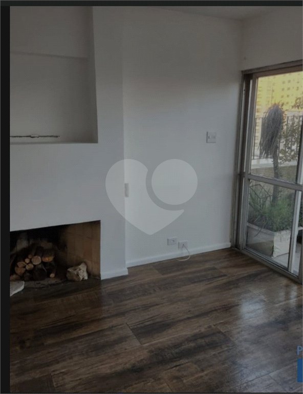 Apartamento à venda com 3 quartos, sendo 1 suíte, em Vila Mariana, São Paulo, SP