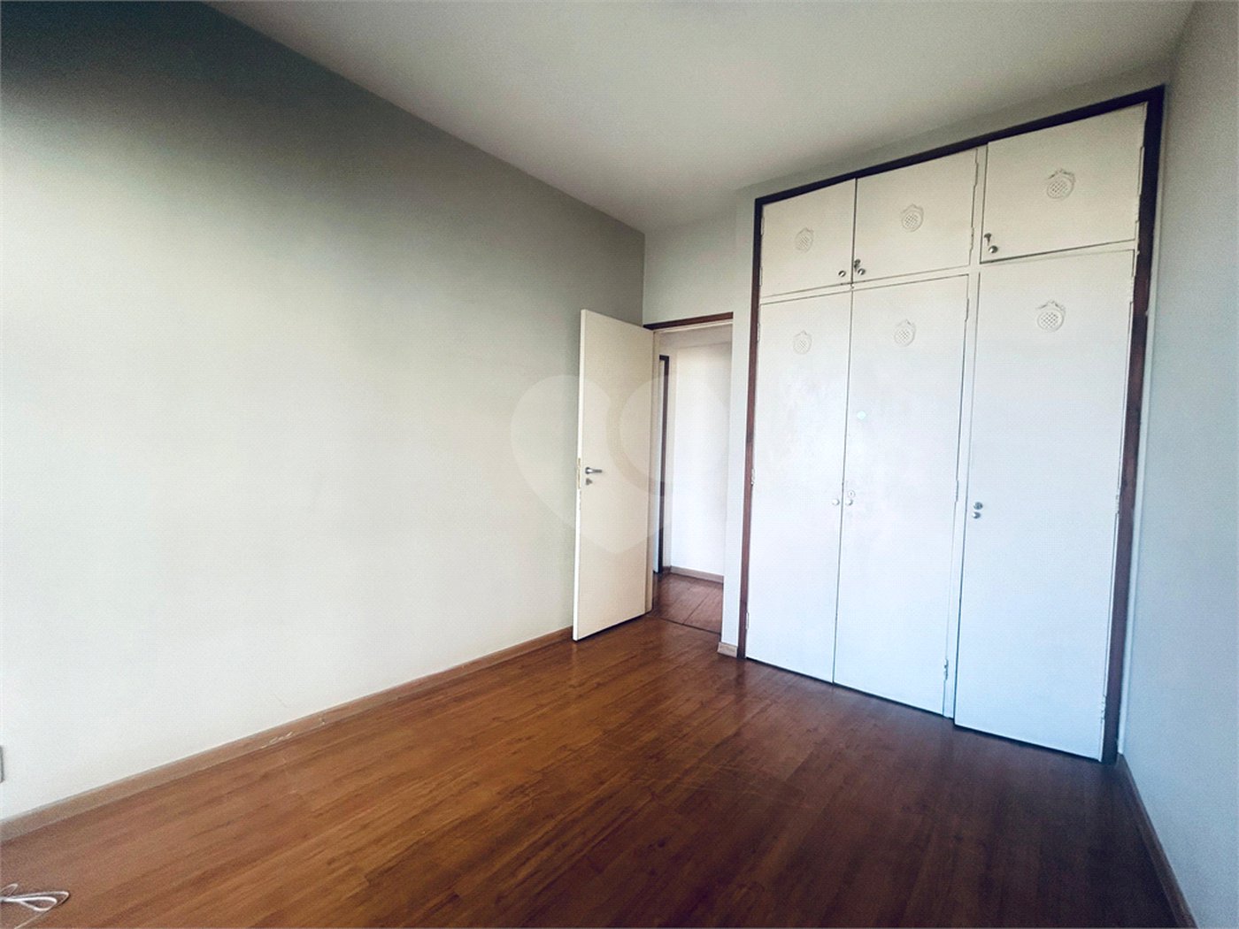 Apartamento à venda com 3 quartos, sendo 1 suíte, em Lagoa, Rio de Janeiro, RJ