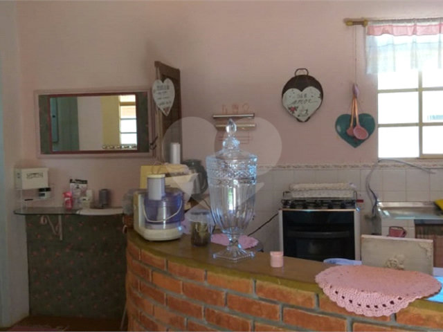 Casa Térrea à venda com 2 quartos em Chácara Real (caucaia do Alto), Cotia, SP