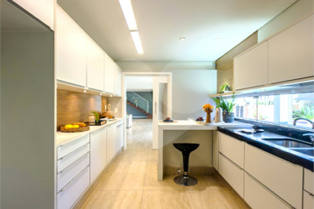 Casa à venda com 4 suítes no condomínio Villa Borghese, Indaiatuba - SP