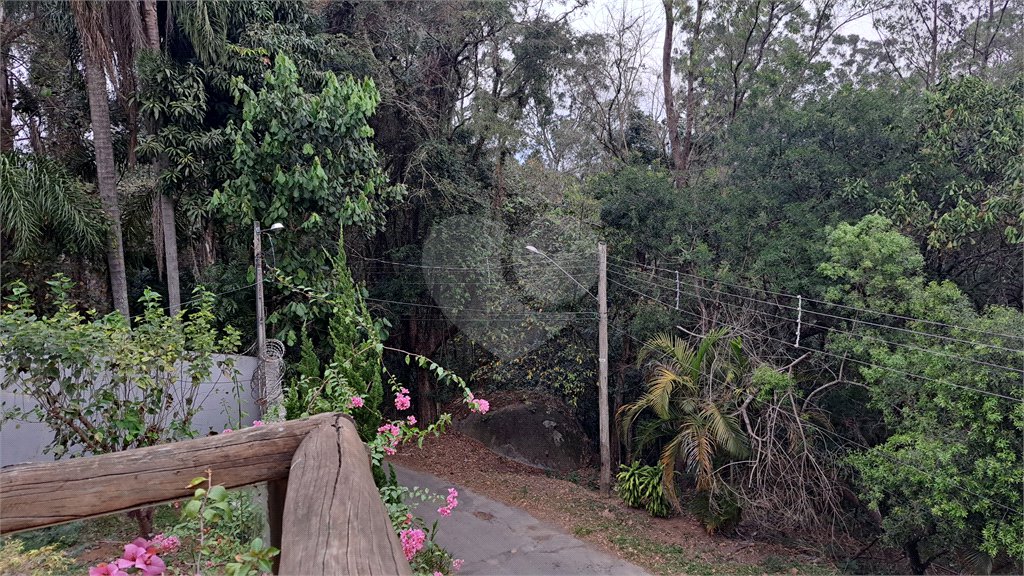Casa à venda com 3 quartos, sendo 1 suíte, em Chácara Arantes, Mairiporã, SP