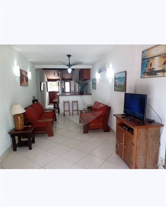 Casa em condomínio à venda com 2 quartos em Geribá, Armação dos Búzios, RJ