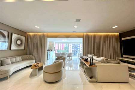 Apartamento à venda com 3 suítes em Vila Mascote, São Paulo, SP