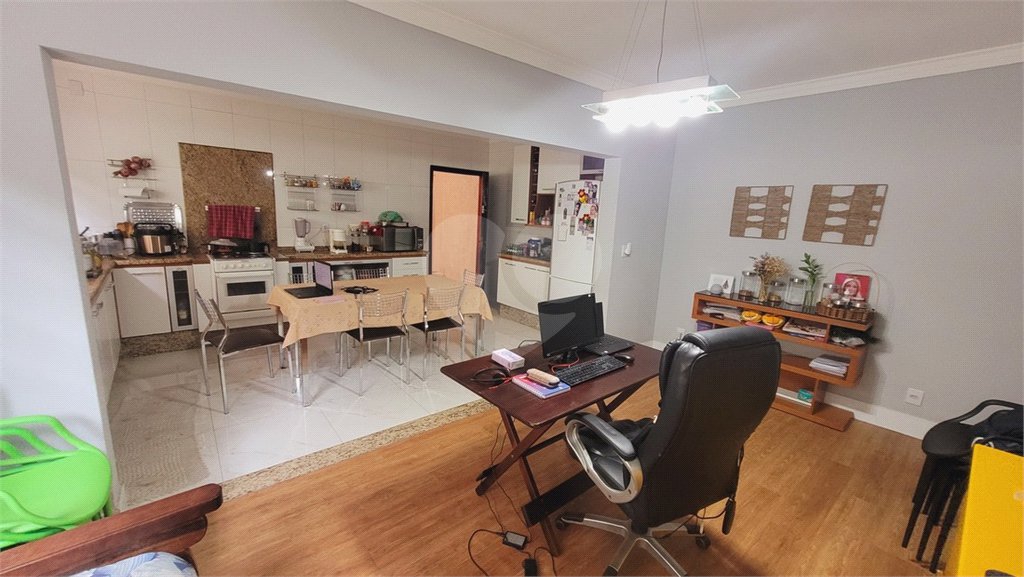 Casa à venda com 4 quartos, sendo 1 suíte, em Vila Matilde, São Paulo, SP