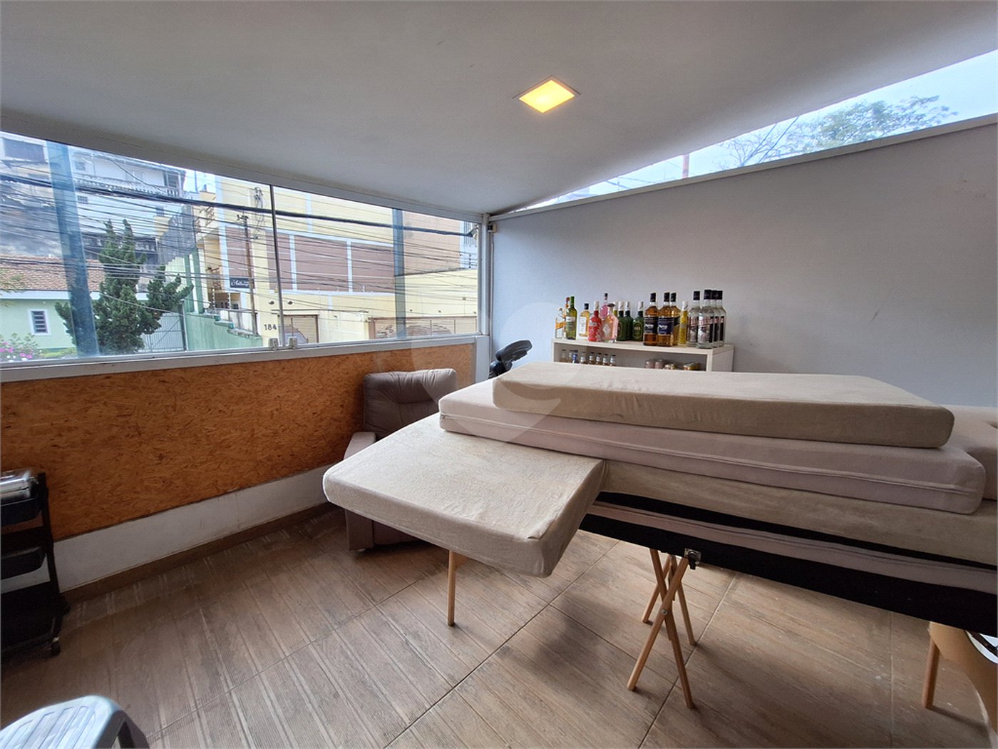 Casa à venda com 3 quartos, sendo 1 suíte, em Chora Menino, São Paulo, SP