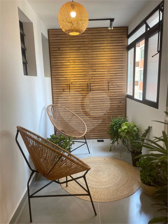 Apartamento à venda com 2 suítes em Pinheiros, São Paulo, SP