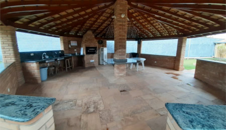 Chácara à venda com 5 quartos, sendo 4 suítes,  em Micai, Salto, SP