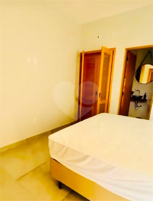 Casa à venda com 4 suítes no condomínio Portal Ouro Verde, Atibaia - SP
