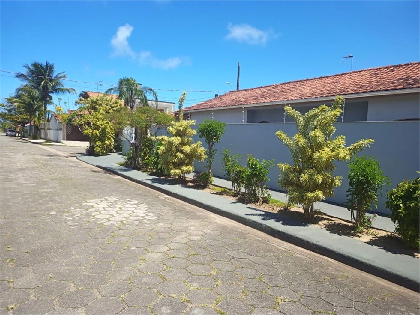 Casa com 3 dormitórios à venda, 132 m² por R$ 530.000,00 - Balneário Marambaia - Itanhaém/SP