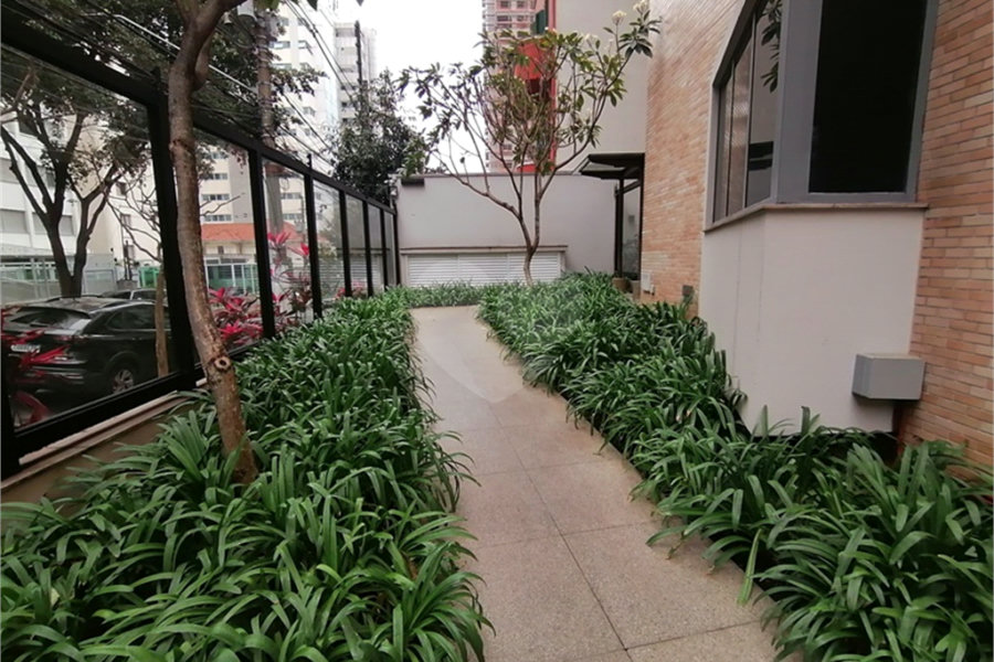 Apartamento à venda com 2 quartos em Paraíso, São Paulo, SP