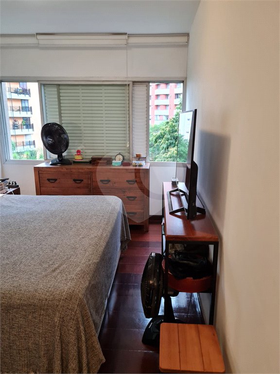 Apartamento à venda com 3 quartos, sendo 1 suíte,  em Jardim Ampliação, São Paulo, SP
