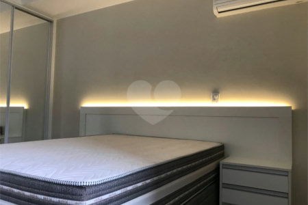 Apartamento à venda com 1 quarto em Empresarial 18 do Forte, Barueri, SP