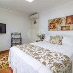 Casa à venda com 5 quartos, sendo 4 suítes, em Alto da Lapa, São Paulo, SP