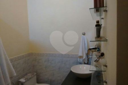Sobrado à venda com 3 quartos, sendo 1 suíte, em Lapa, São Paulo, SP