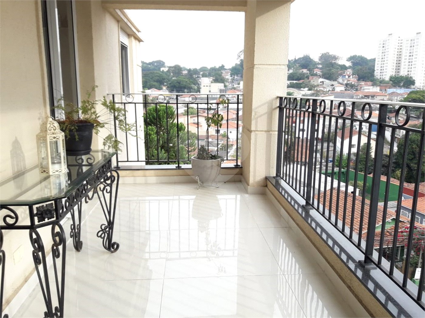 Apartamento à venda com 3 quartos, sendo 1 suíte, em Tremembé, São Paulo, SP