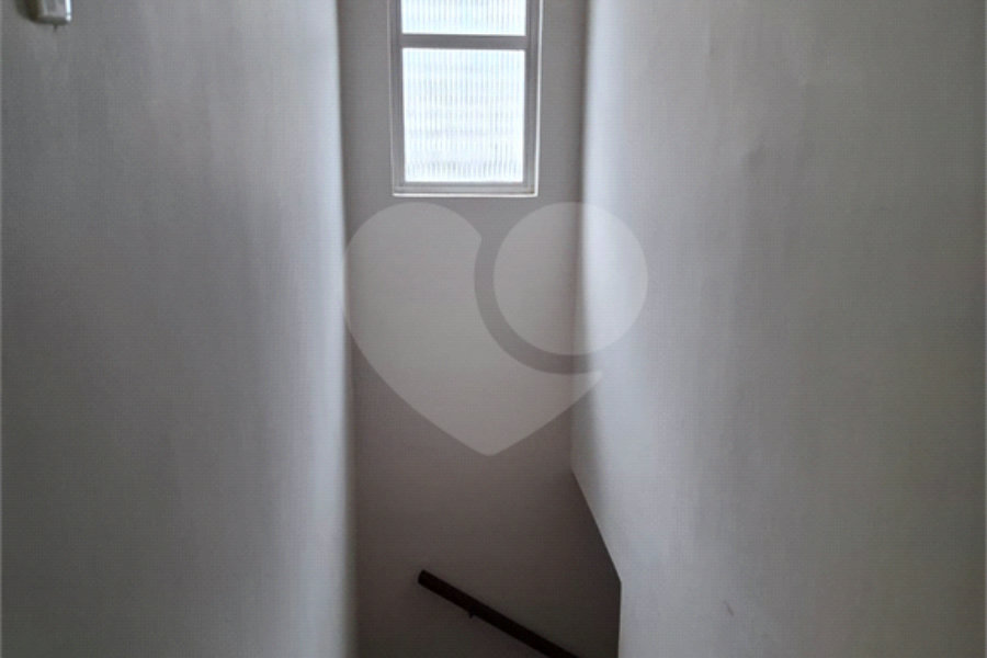 Sobrado à venda com 3 quartos em Santana, São Paulo, SP