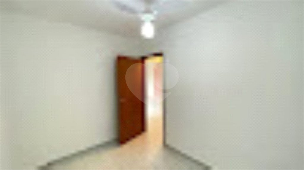 Apartamento à venda com 2 quartos em Jardim Novo Aeroporto, Três Lagoas, MS